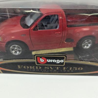1:21 Burago 1999 Ford SVT F150 Lightning Red Truck