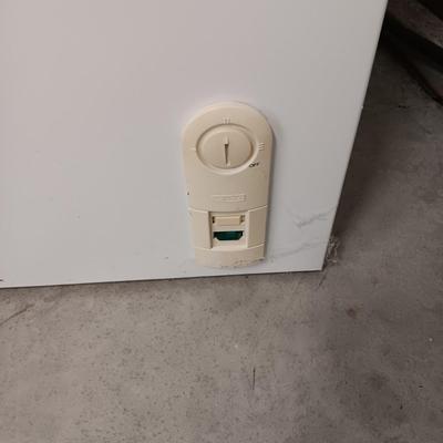 GE CHEST FREEZER