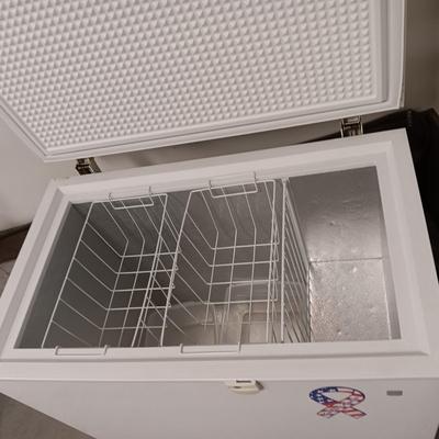 GE CHEST FREEZER