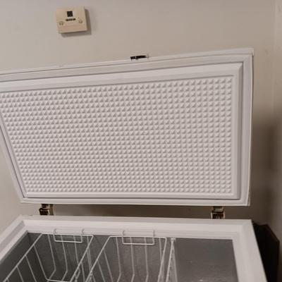 GE CHEST FREEZER