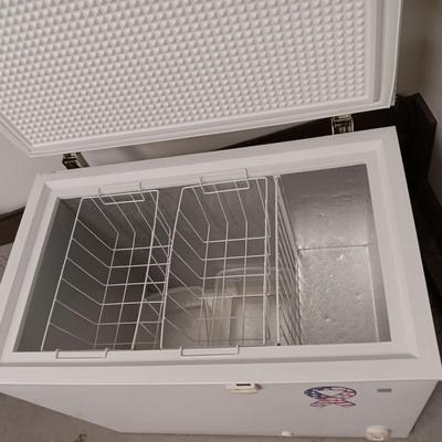 GE CHEST FREEZER