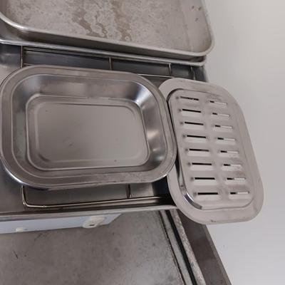 COMMERCIAL AND REGULAR BAKING PANS