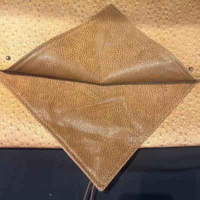 Six Silverado Placemats & Matching Table Runner (LR-MG)