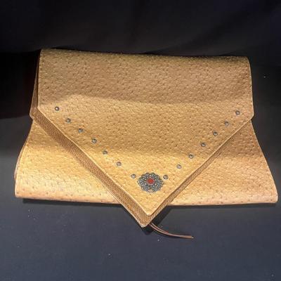 Six Silverado Placemats & Matching Table Runner (LR-MG)