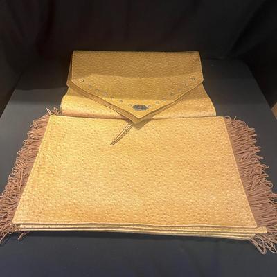 Six Silverado Placemats & Matching Table Runner (LR-MG)
