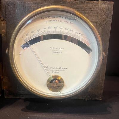 Chauvin & Arnoux Antique Temperature Gauge (LR-MG)