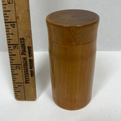 Wood Cylinder Container with lid smooth