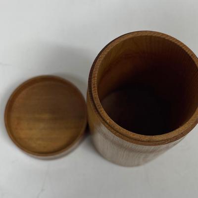 Wood Cylinder Container with lid smooth