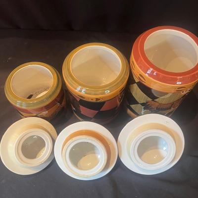 Zrike "Outpost" by S. Riggsbee White Hand Painted Dish Set (LR-MG)