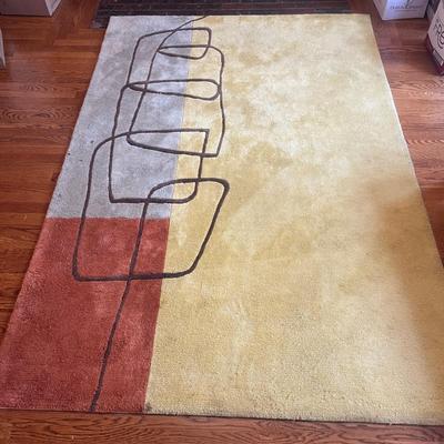 5’ x 7.5’ Momeni Acrylic Rug (LR-MG)