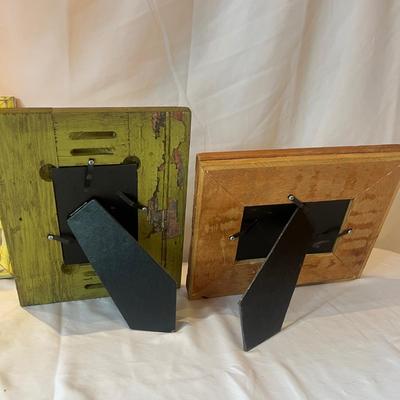 Jana Epstein Art & Rustic Wooden Picture Frames (LR-MG)