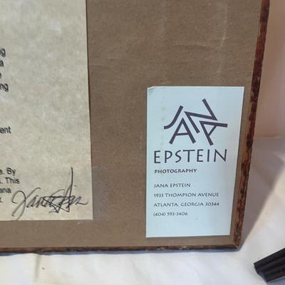 Jana Epstein Art & Rustic Wooden Picture Frames (LR-MG)