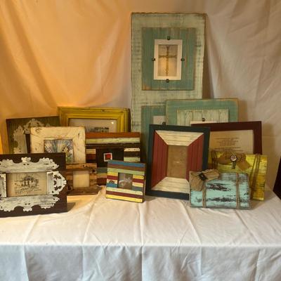 Jana Epstein Art & Rustic Wooden Picture Frames (LR-MG)
