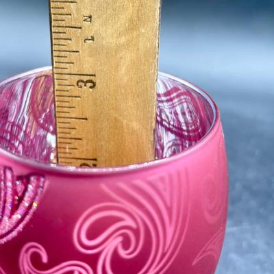 Christmas Paisley Glass Candle Holder