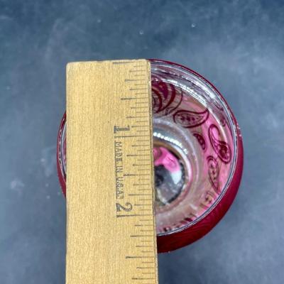 Christmas Paisley Glass Candle Holder