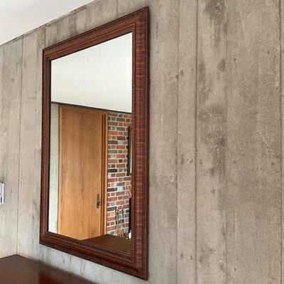 UC813 Wood Frame Decorative Mirror