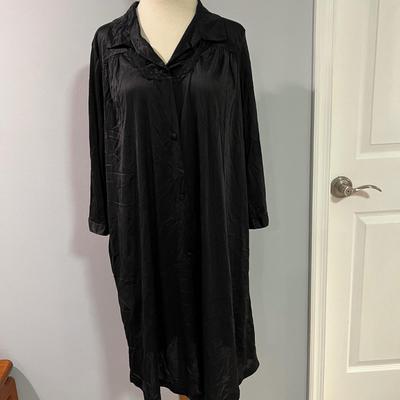 30 Piece Lot Vintage & Contemp. Slips, Nightgown, Pettipants