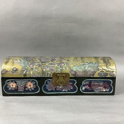 LR824 Decorative Carved Wooden Asian Design Box
