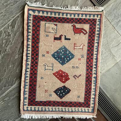 K827 Small Wool Oriental Persian Rug 34" x 25