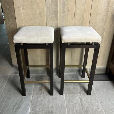 D829 Pair of Backless Grey Suede Floating Seat Stools