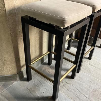 D829 Pair of Backless Grey Suede Floating Seat Stools