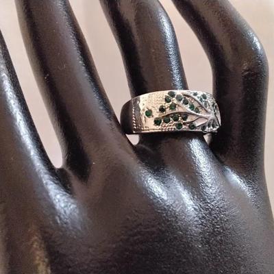 Emerald Tree of Life 925 Ring Size 8