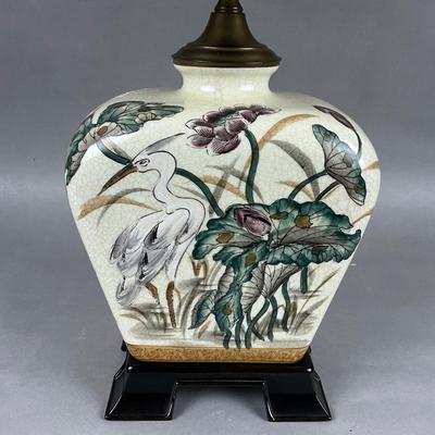 FB839 Vintage Wildwood Crane Pottery Lamp
