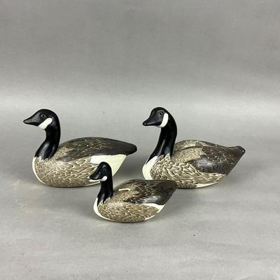 FB844 Set of 3 Stone Blue Gate Waterfowl Candles