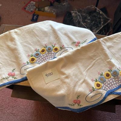 Set of pillowcases
