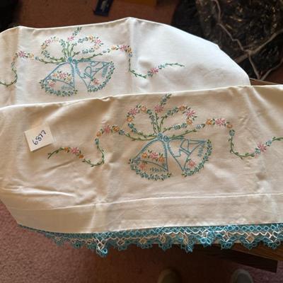 Mr & Ms pillowcases
