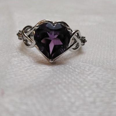 Vintage Amethyst Heart 925 Ring Size 6