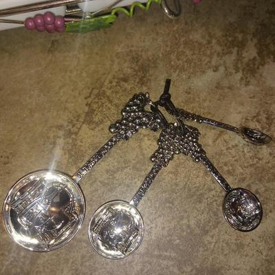WICKER AND METAL BASKET, PEWTER MEASURING SPOONS AND TRIPLE CONDIMENT SERVER