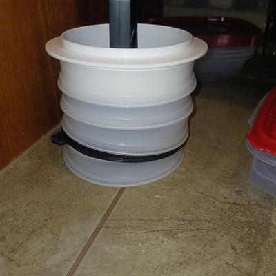 PLASTIC FOOD STORAGE CONTAINERS AND PLASTIC PITCHER