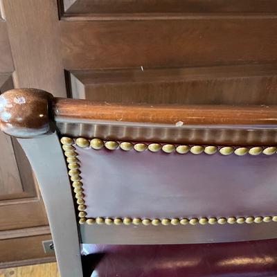 FR872 Set of 3 Trouvailles Leather Regency Style Bar Stools
