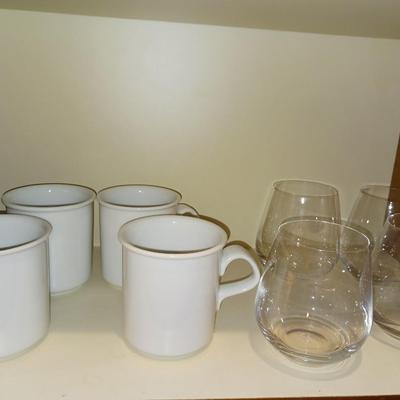 DANSK COFFEE MUGS, BALL CANNING JARS AND DRINKING GLASSES