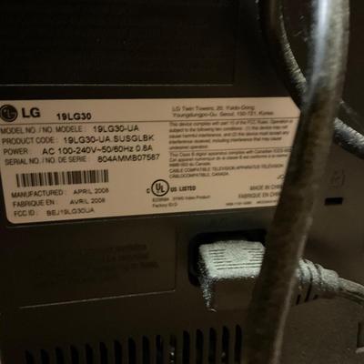 FR902 LG 19" Flatscreen Television on Stand