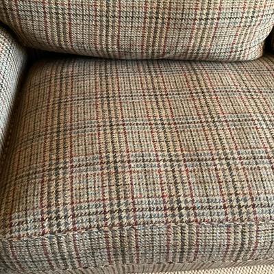 GH903 Vintage Avery Boardman Tweed Wool Upholstered Queen Sleeper Sofa