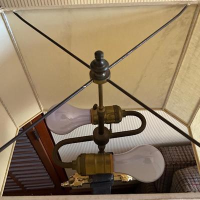 GH904 Decorator Quality Wrought Iron Brass Retriever Floor Lamp