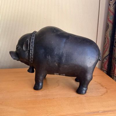 GH909 Antique Chinese Bronze Pig with Bell
