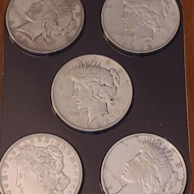 Gates Award 5 Silver Dollars Morgan and Peace Arranged on Solid Wood Plaque Includes Original Envelope