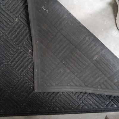 COMMERCIAL RUBBER BACK RUG, TRASH CAN ON WHEELS, SWIVEL BAR STOOL AND MORE