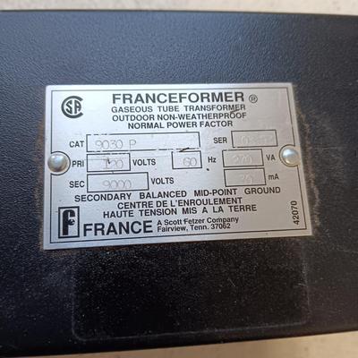 FRANCEFORMER 9000 VOLTS NEON TRANSFORMER