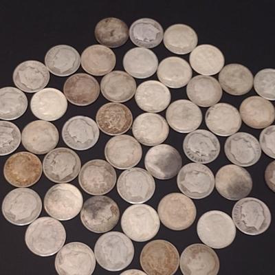 Assortment of U. S. Mint Roosevelt Head Silver Dimes Circulated (#8) Various Dates