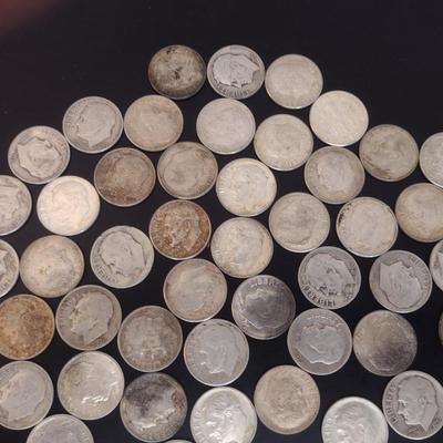 Assortment of U. S. Mint Roosevelt Head Silver Dimes Circulated (#8) Various Dates