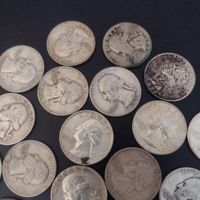 Assortment of U.S. Mint George Washington Silver Quarter Circulated (#27) Various Dates