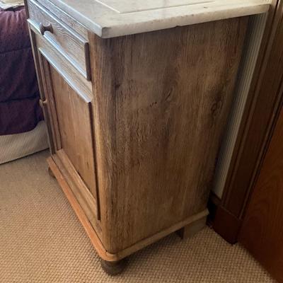 GH921 Antique Country Pine Marble Top Washstand