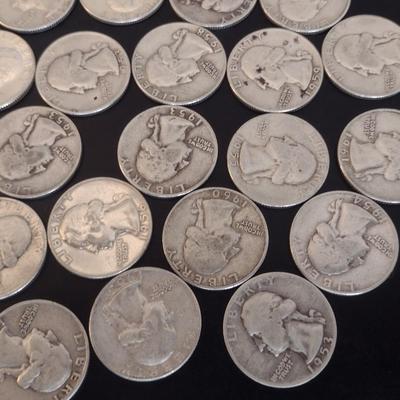 Assortment of U.S. Mint George Washington Silver Quarter Circulated (#30) Various Dates