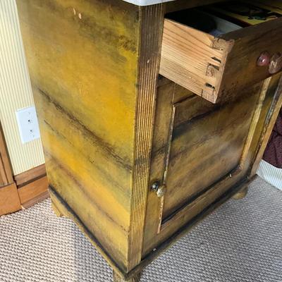 GH925 Vintage Painted Marble Top Washstand