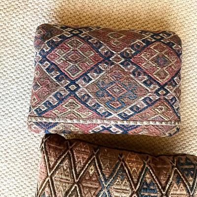 GH929 Set of Three Rug Pillows