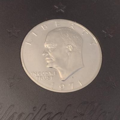 1971 U.S. Mint Eisenhower Silver Dollar Uncirculated (#45)